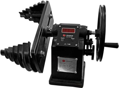 دستگاه سیم پیچی الکترو موتور برند گلداستار مدل WM 7R کلاف پیچ یا استاتور پیچ